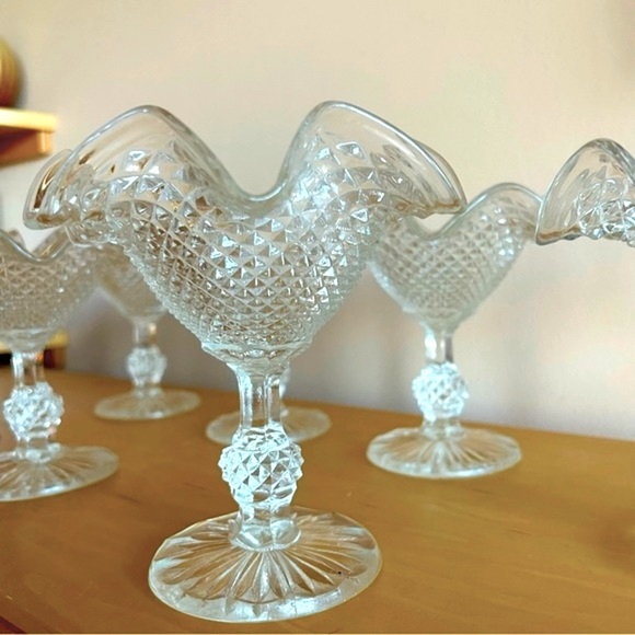 VINTAGE *Set of 8* Ivima Dessert Bowls - Picture 1 of 7